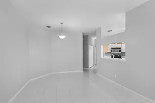 6785 SE Warwick Ln, Stuart, FL 34997 - Photo 9