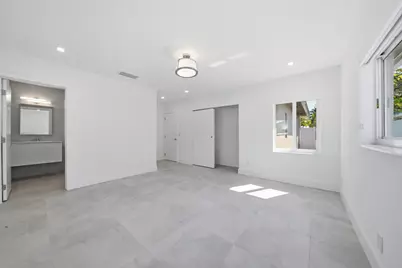 2001 NE 17th Way, Fort Lauderdale, FL 33305 - Photo 13