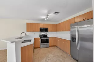 738 Perdido Heights Dr, West Palm Beach, FL 33413 - Photo 5