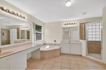 738 Perdido Heights Drive, West Palm Beach, FL 33413 - Photo 37
