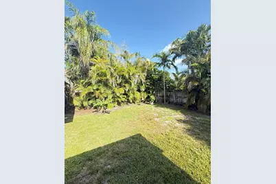 7024 NW 63rd Street, Tamarac, FL 33321 - Photo 7