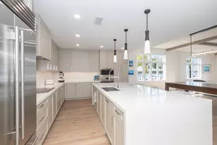 184 Lake Dr, Palm Beach Shores, FL 33404 - Photo 9