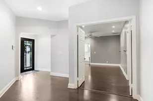 850 SW 87th Ln, Plantation, FL 33324 - Photo 13