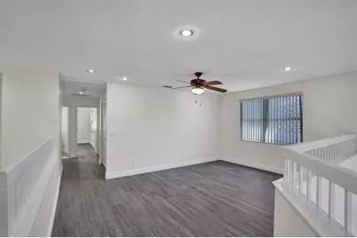 11032 Boston Drive, Hollywood, FL 33026 - Photo 13