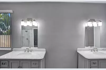 11032 Boston Drive, Hollywood, FL 33026 - Photo 9