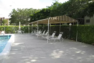 145 Lake Nancy Ln, West Palm Beach, FL 33411 - Photo 27