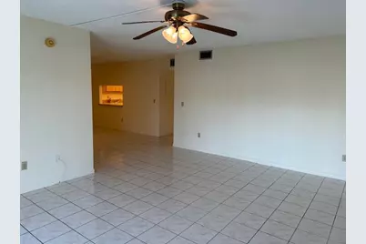 145 Lake Nancy Lane #125, West Palm Beach, FL 33411 - Photo 9