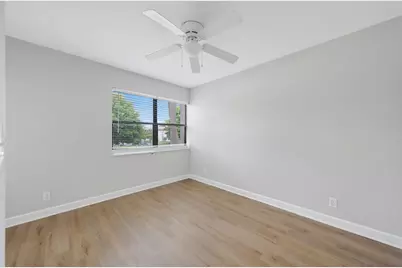 3275 Frederick Boulevard #17, Delray Beach, FL 33483 - Photo 11