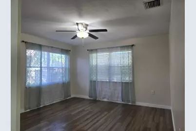 330 Barraclough Street, Fort Pierce, FL 34982 - Photo 9