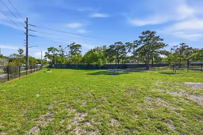 629 NE 36th Street, Oakland Park, FL 33334 - Photo 37