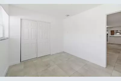 629 NE 36th Street, Oakland Park, FL 33334 - Photo 13
