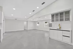 7134 San Sebastian Dr, Boca Raton, FL 33433 - Photo 5