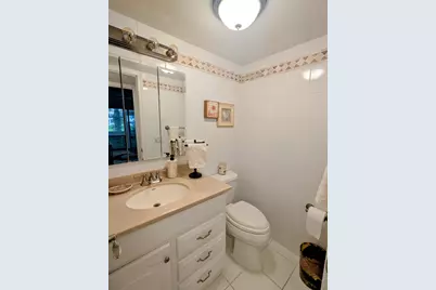 212 Northampton K, West Palm Beach, FL 33417 - Photo 7