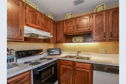 35 Vista Gardens Trail #205, Vero Beach, FL 32962 - Photo 5