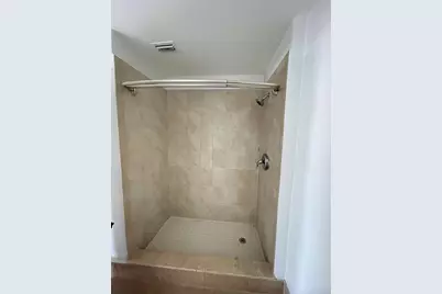 720 Cypress Lane #F9, Deerfield Beach, FL 33064 - Photo 11