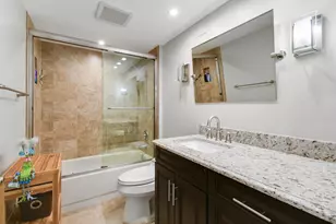 2401 Marina Isle Way, Jupiter, FL 33477 - Photo 25