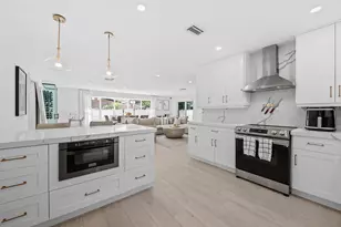 698 W Camino, Boca Raton, FL 33486 - Photo 9