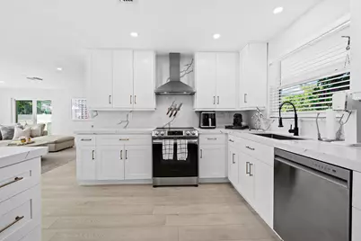 698 W Camino, Boca Raton, FL 33486 - Photo 7