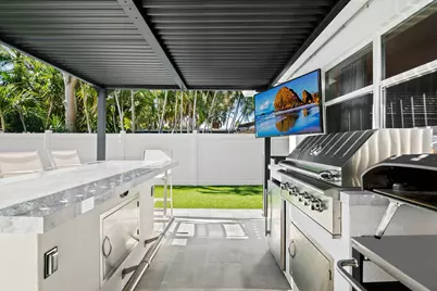 698 W Camino, Boca Raton, FL 33486 - Photo 27