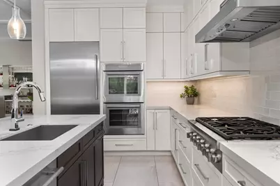 444 NE Wavecrest Way, Boca Raton, FL 33432 - Photo 11