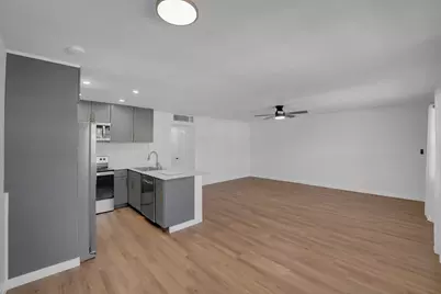 5203 NE 24th Terrace #B207, Fort Lauderdale, FL 33308 - Photo 11