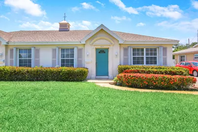 527 W Jasmine Drive, Lake Park, FL 33403 - Photo 1