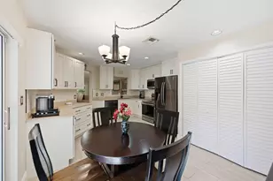 4115 Carriage Dr, Pompano Beach, FL 33069 - Photo 15