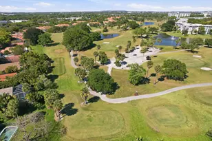 4115 Carriage Dr, Pompano Beach, FL 33069 - Photo 47