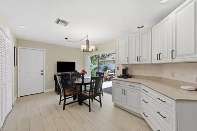 4115 Carriage Drive #P2, Pompano Beach, FL 33069 - Photo 5
