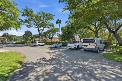 4115 Carriage Drive #P2, Pompano Beach, FL 33069 - Photo 37