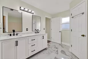 1714 SE Aneci St, Port Saint Lucie, FL 34983 - Photo 27