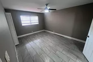 6301 N Falls Cir Dr, Lauderhill, FL 33319 - Photo 11