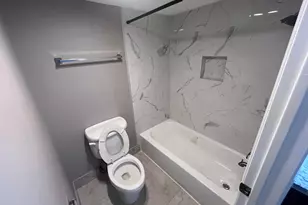 6301 N Falls Cir Dr, Lauderhill, FL 33319 - Photo 13