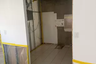 251 Flanders F, Delray Beach, FL 33484 - Photo 5