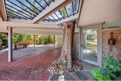 2040 Coral Reef Drive, Lauderdale by the Sea, FL 33062 - Photo 37