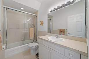 12598 Westhampton Cir, Wellington, FL 33414 - Photo 19