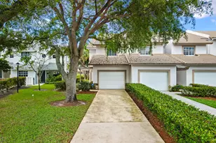 12598 Westhampton Cir, Wellington, FL 33414 - Photo 3