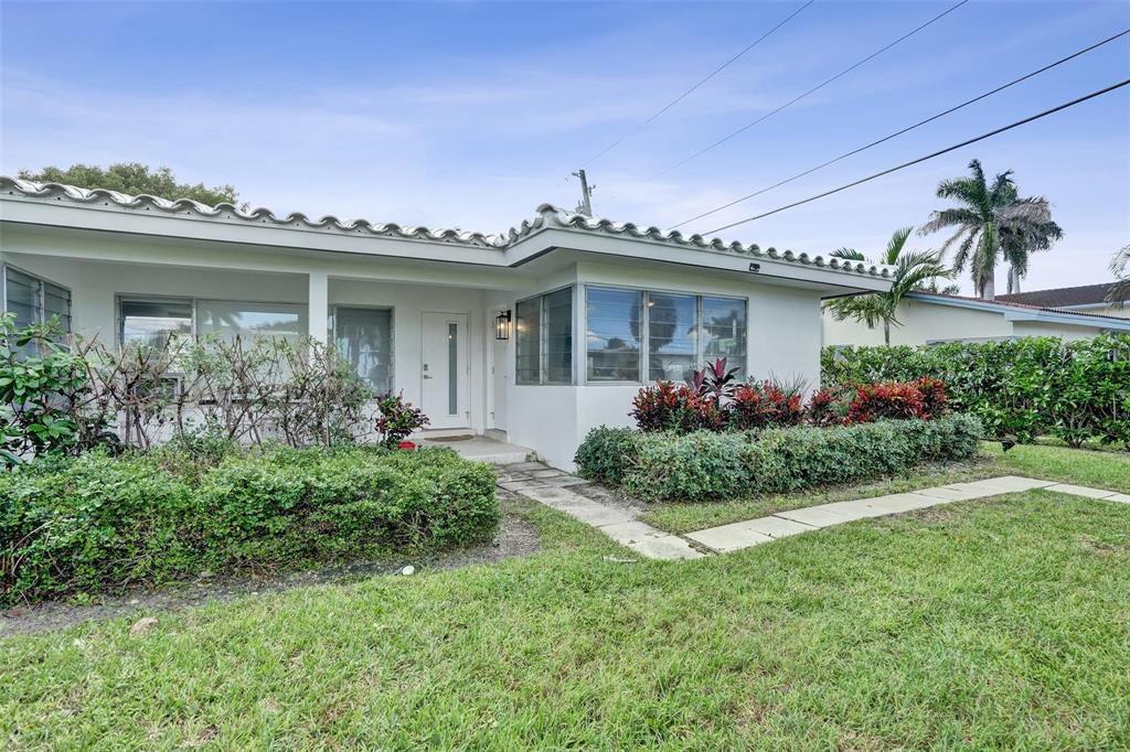 4313 Sea Grape Dr #2 main architectural view