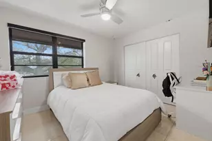 1871 Bayberry Dr, Pembroke Pines, FL 33024 - Photo 37