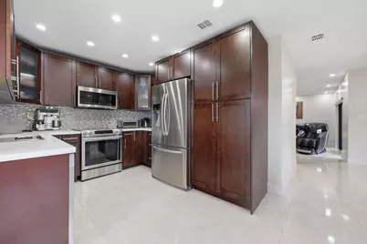 1871 Bayberry Drive #1871, Pembroke Pines, FL 33024 - Photo 27