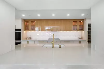 100 SE 5th Avenue #103, Boca Raton, FL 33432 - Photo 9