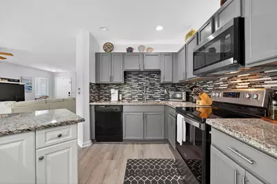 6311 Sandy Bank Terrace, Riviera Beach, FL 33407 - Photo 11