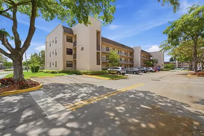 10434 Sunrise Lakes Boulevard #206, Sunrise, FL 33322 - Photo 21