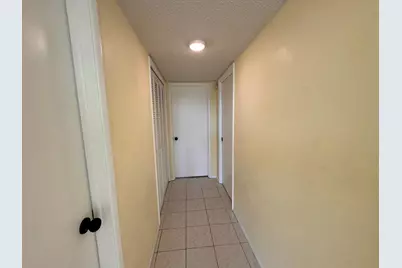 901 Cypress Terrace #103, Pompano Beach, FL 33069 - Photo 19