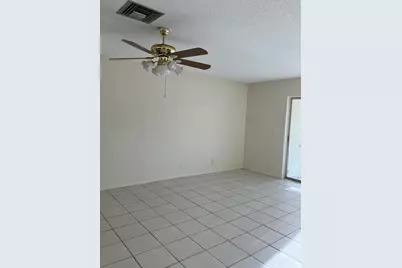 2556 Dudley Drive E #D, West Palm Beach, FL 33415 - Photo 7