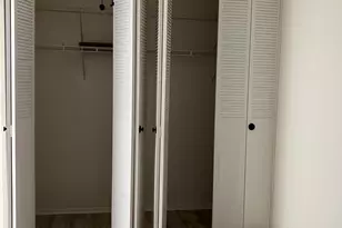 2556 Dudley Dr E, West Palm Beach, FL 33415 - Photo 9