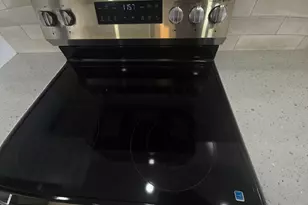 18555 NE 14th Ave, Miami, FL 33179 - Photo 9