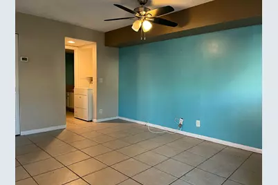 6352 Seven Springs Boulevard, Greenacres, FL 33463 - Photo 9