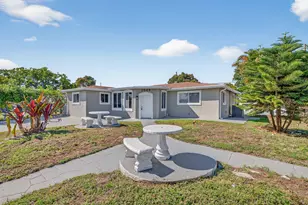 2849 SW 10th St, Fort Lauderdale, FL 33312 - Photo 1
