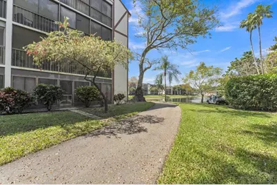7301 Amberly Lane #101, Delray Beach, FL 33446 - Photo 37